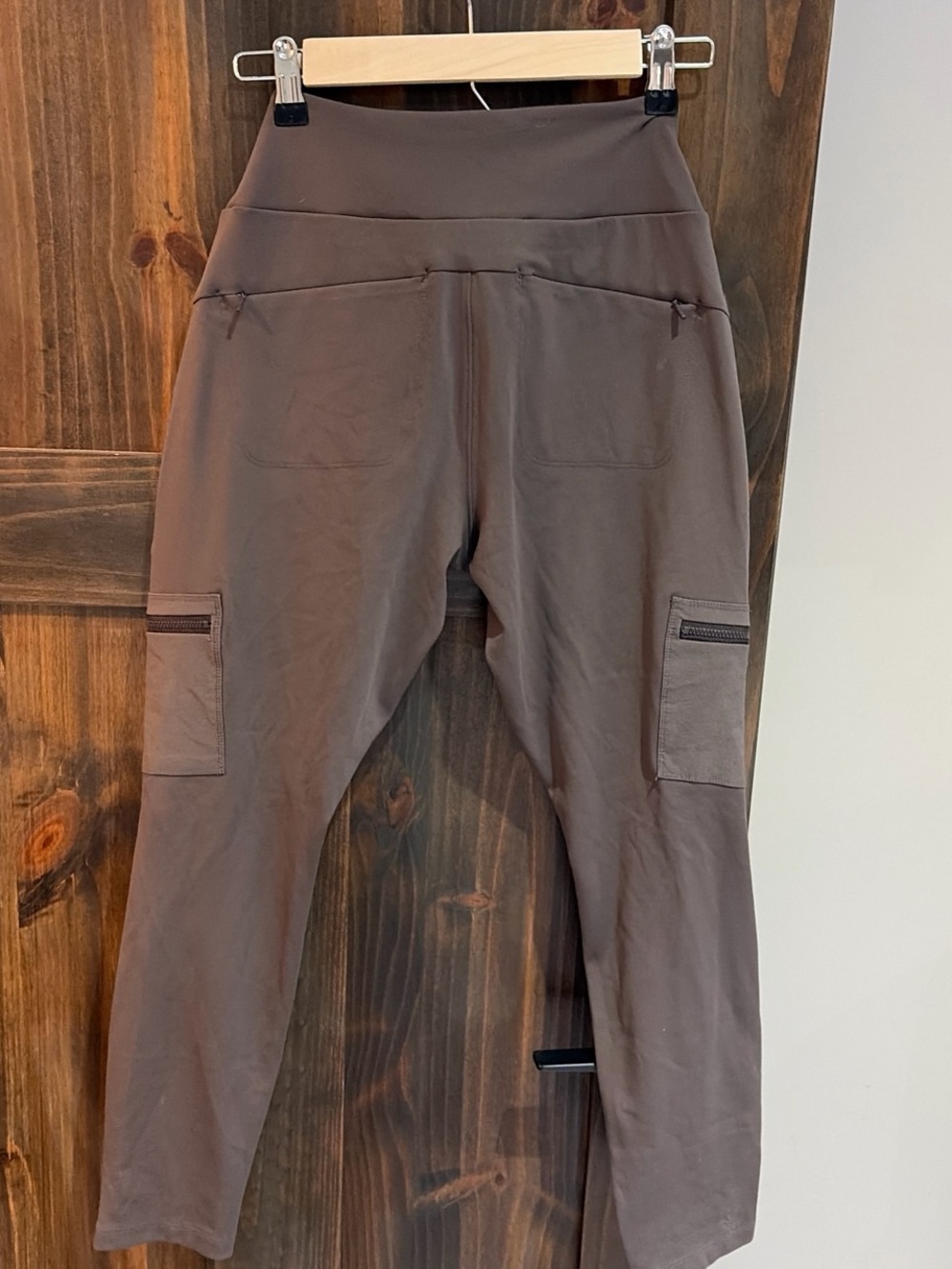 Athleta modern headlands hybrid cargo pants - Picture 3 of 3